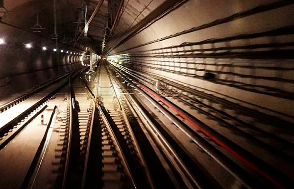 鸿雁电器前瞻布局新基建 逆市迎来开门红